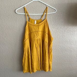 Xhilaration mustard yellow top